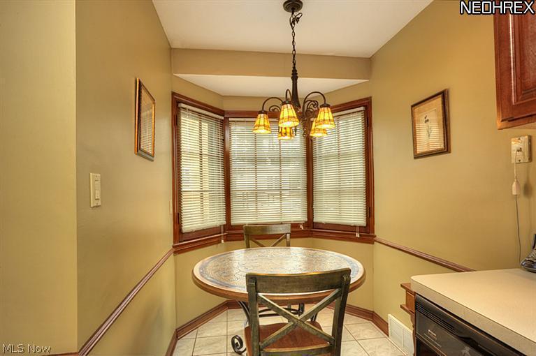 19254 North Sagamore Road Fairview Park, OH 44126 - Photo 9 of 22