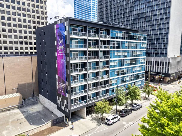 $350,000 | 100 East Gay Street, Unit 302, Columbus, OH 43215