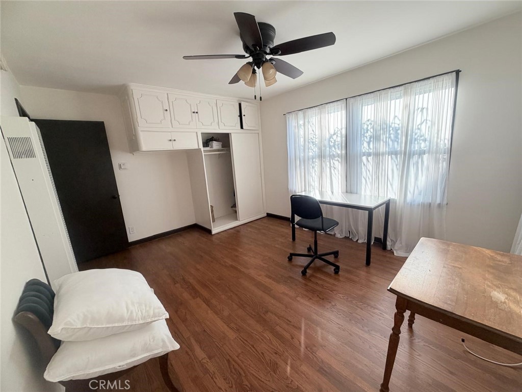 3707 Valleybrink Road, Unit 3707 Los Angeles, CA 90039 - Photo 6 of 9 Gallery Image 6