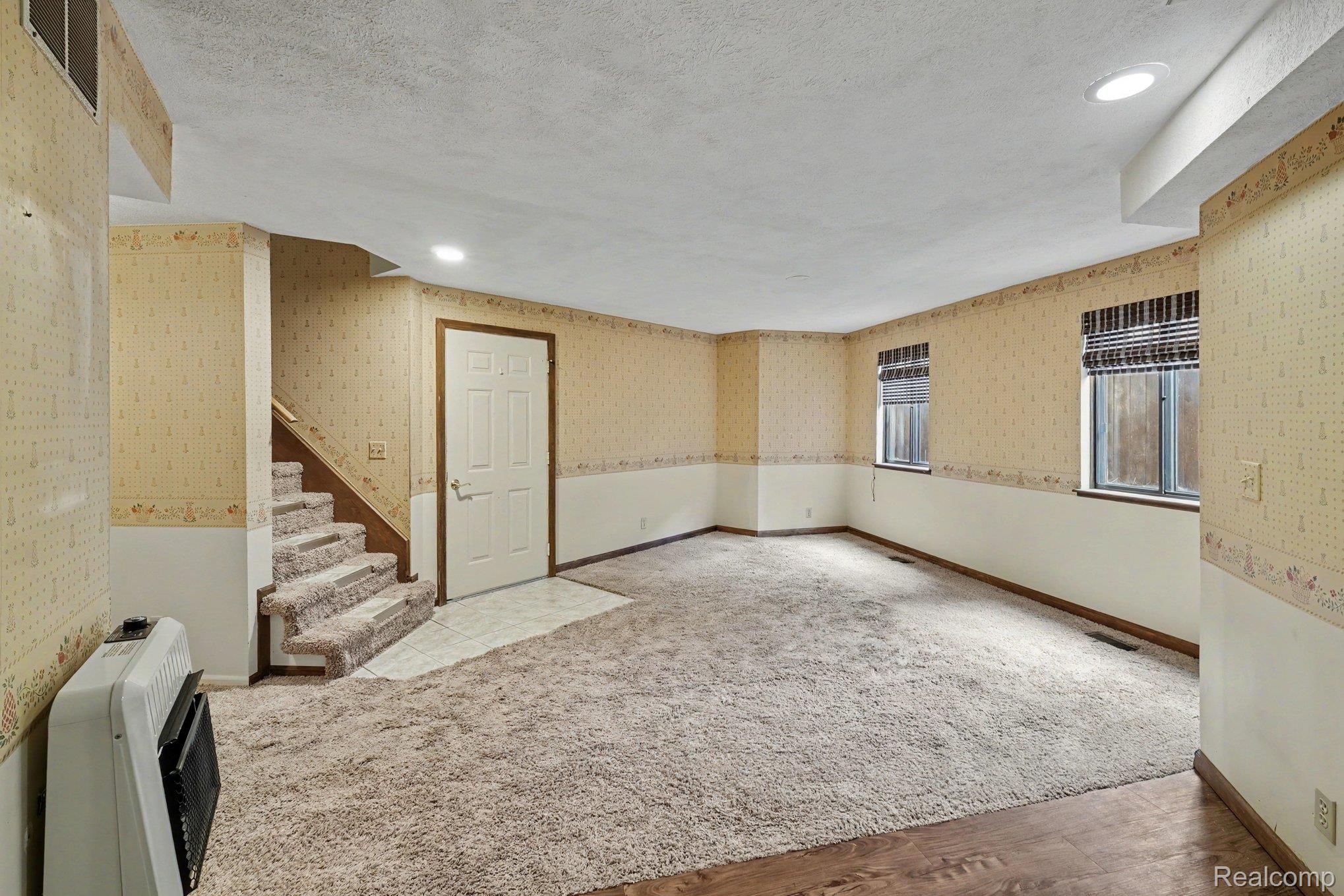 4425 North Henderson Road Davison, MI 48423 - Photo 32 of 43 032_file_8953.jpg