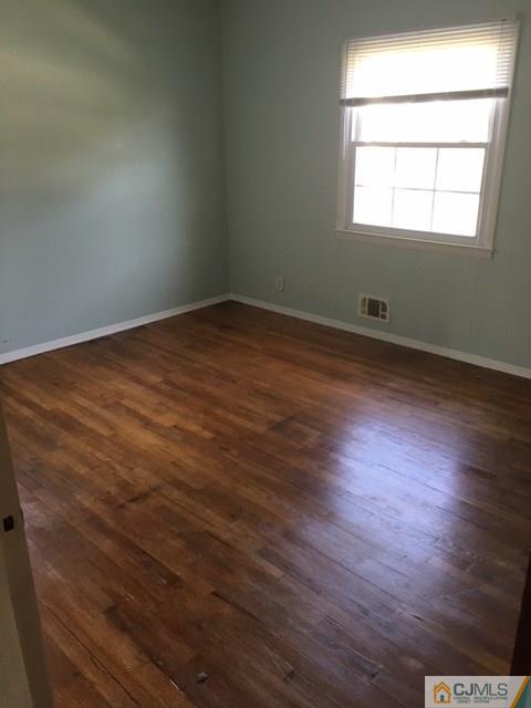 14 Briar Road Freehold, NJ 07728 - Photo 9 of 11 Gallery Image 9