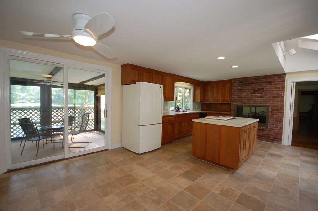 54 Sunrise Road Boxford, MA 01921 - Photo 5 of 21