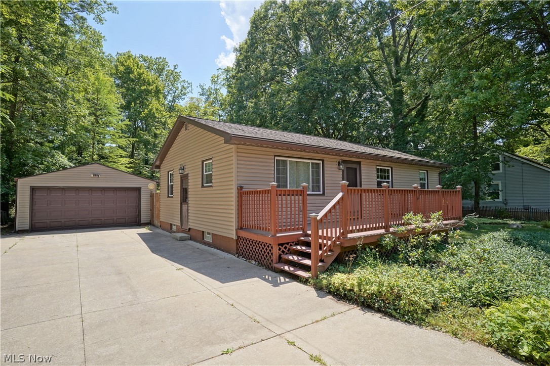 2124 Samira Road Stow, OH 44224 - Photo 1 of 32