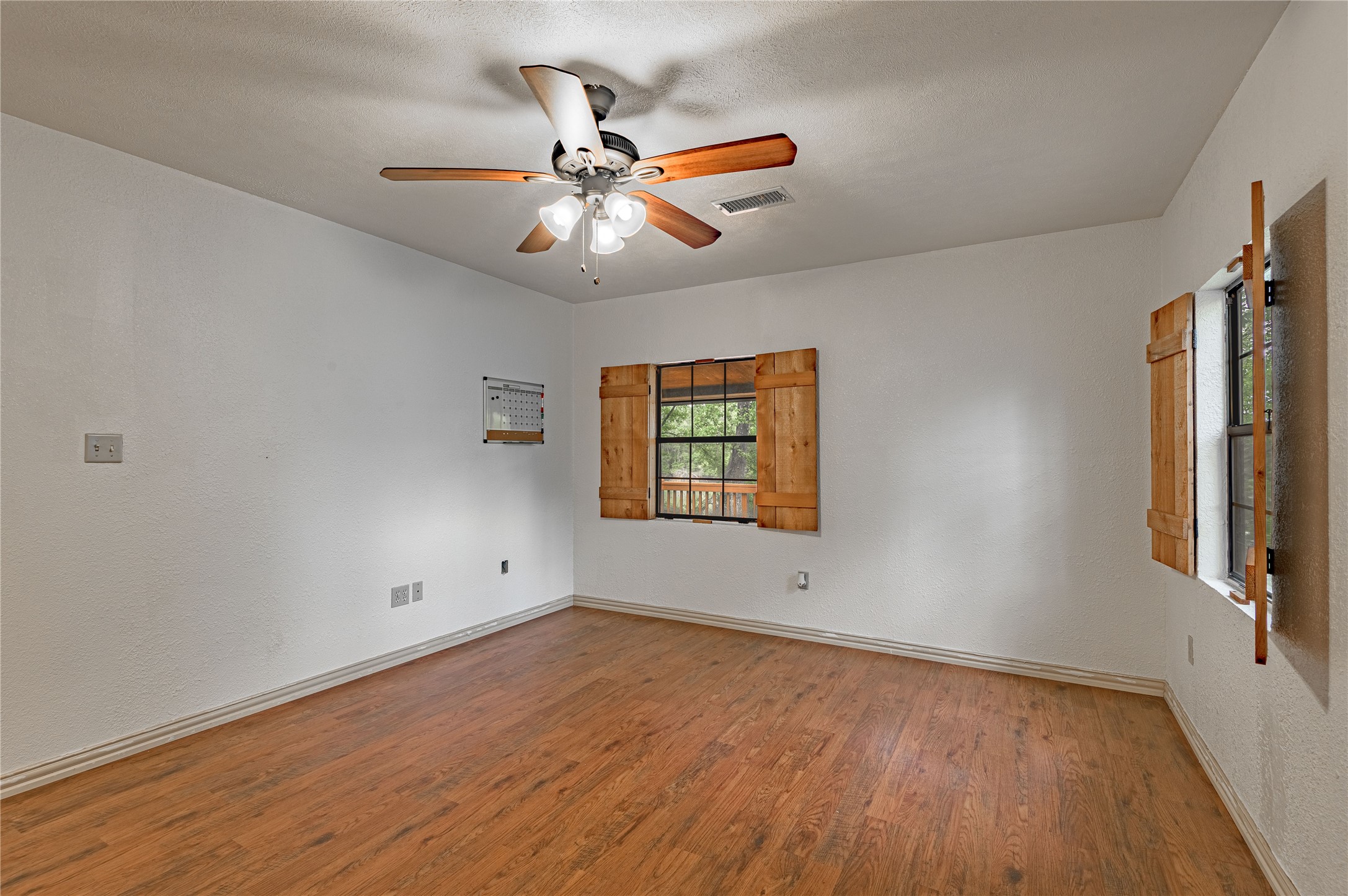 73 Thomas Lake Road Huntsville, TX 77320 - Photo 21 of 30