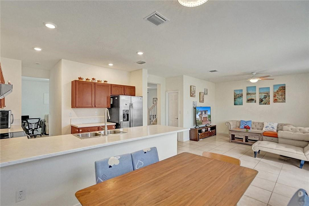 3482 West 101st Terrace Hialeah, FL 33018 - Photo 13 of 39 Photo 13