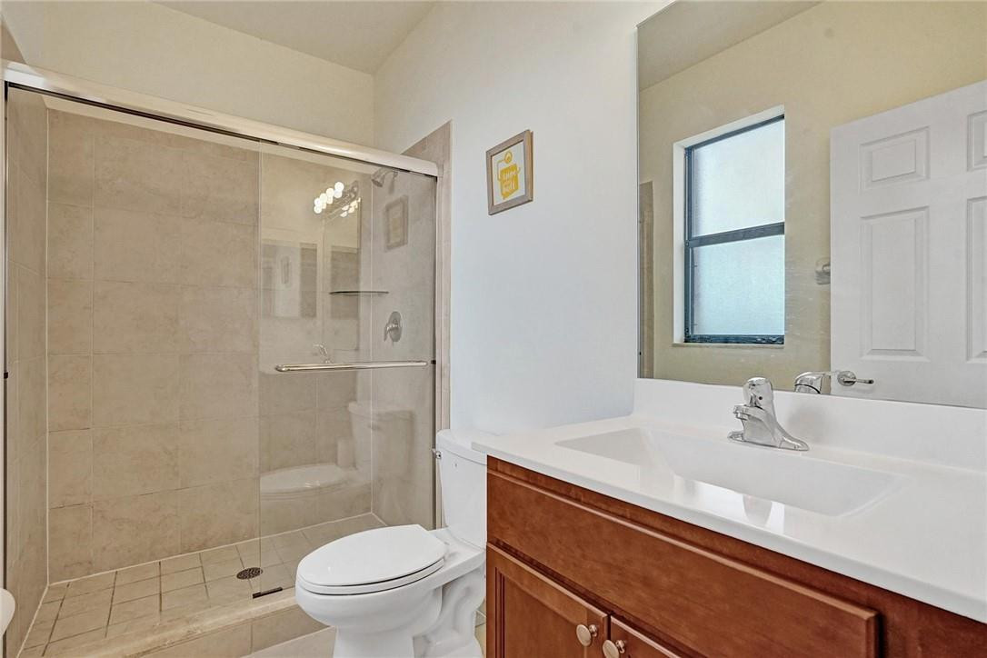 3482 West 101st Terrace Hialeah, FL 33018 - Photo 25 of 39 Photo 25