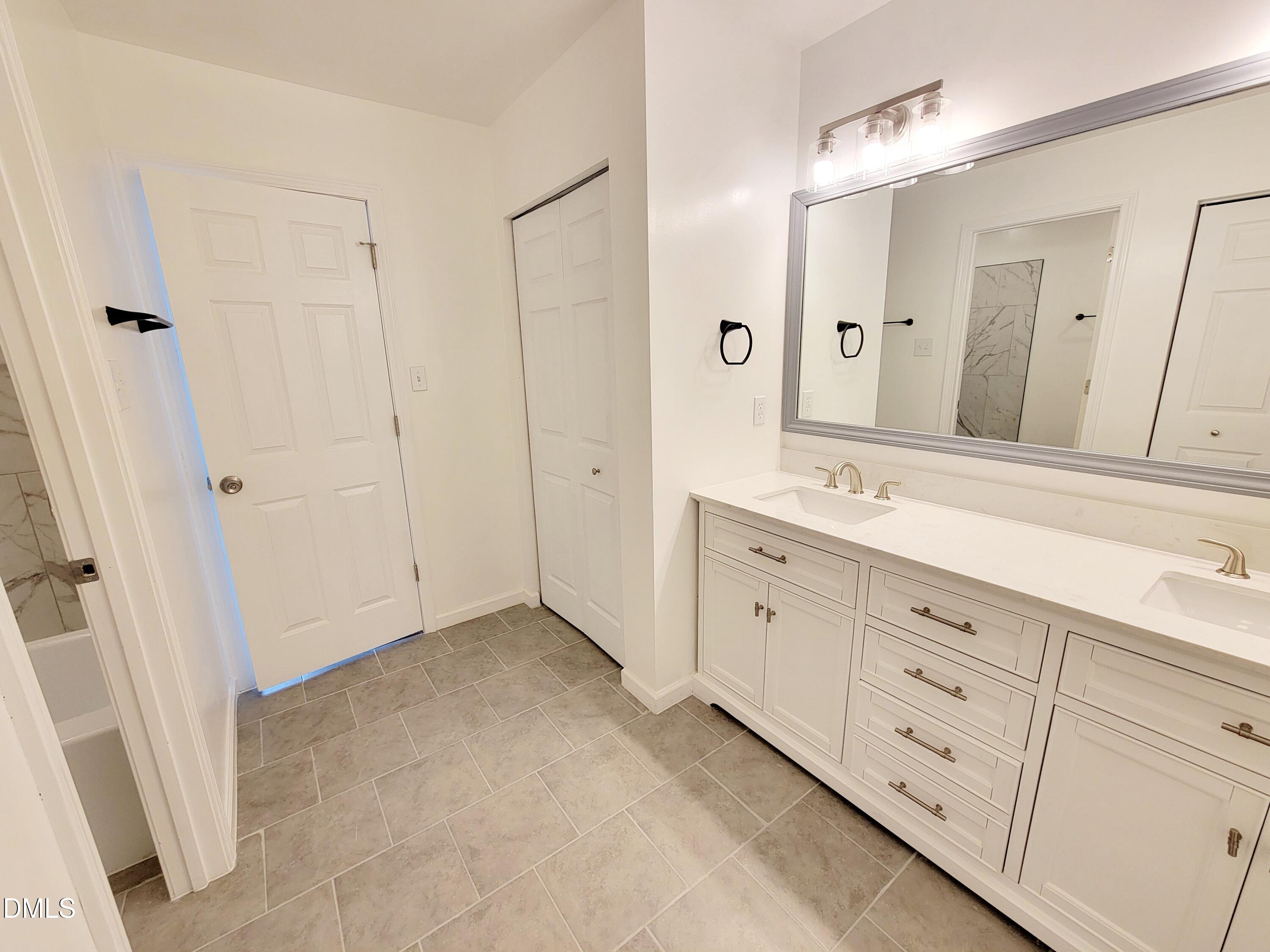 5767 Forest Lawn Court Raleigh, NC 27612 - Photo 31 of 47 20260108_115426