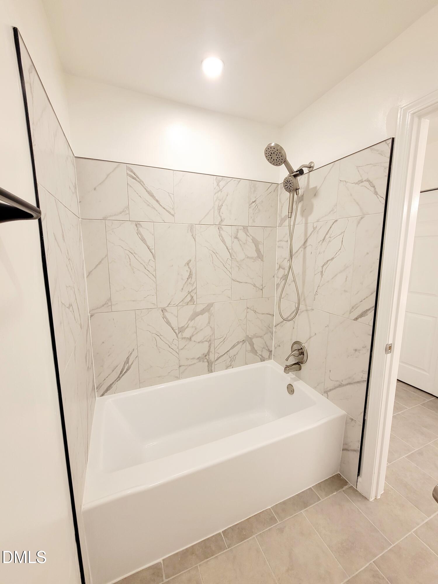 5767 Forest Lawn Court Raleigh, NC 27612 - Photo 33 of 47 20260108_115451