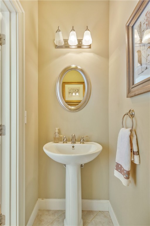 272 Jocassee Ridge Way Salem, SC 29676 - Photo 18 of 50 Half Bath Main