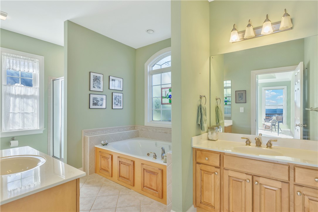 272 Jocassee Ridge Way Salem, SC 29676 - Photo 22 of 50 Primary Bath