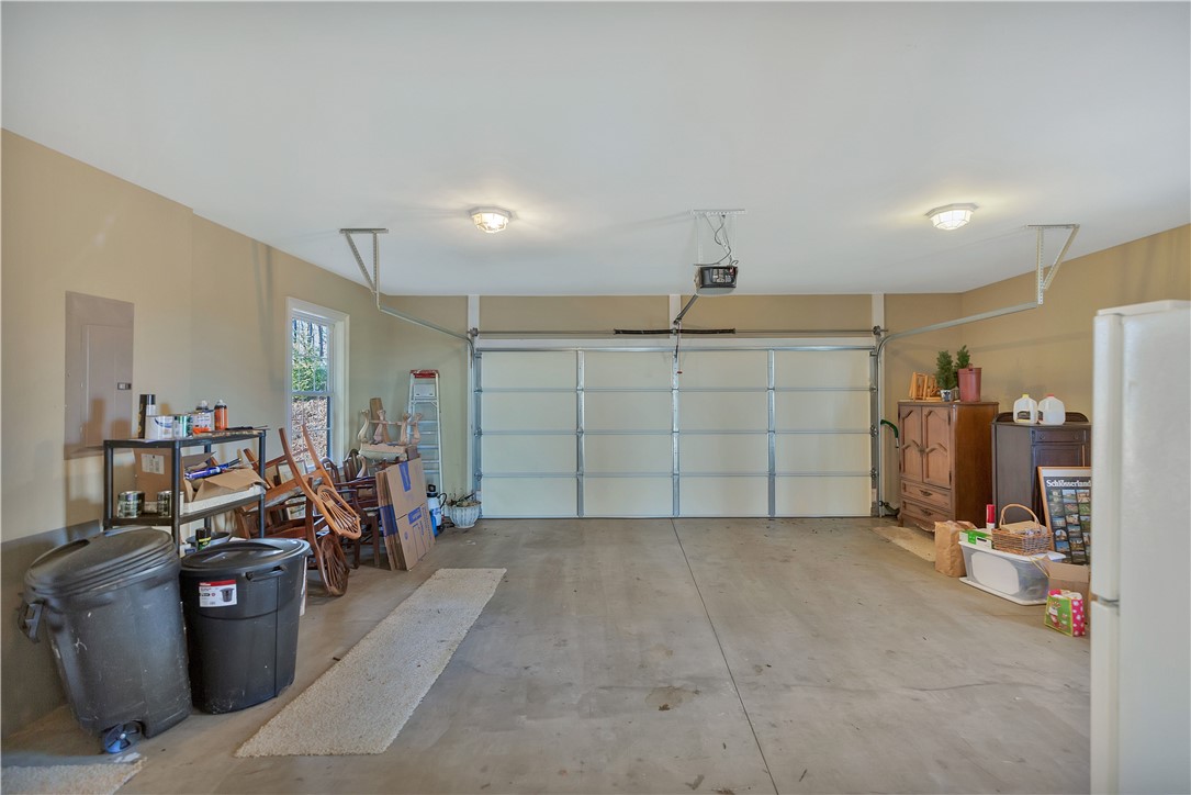 272 Jocassee Ridge Way Salem, SC 29676 - Photo 41 of 50 2 Car Garage