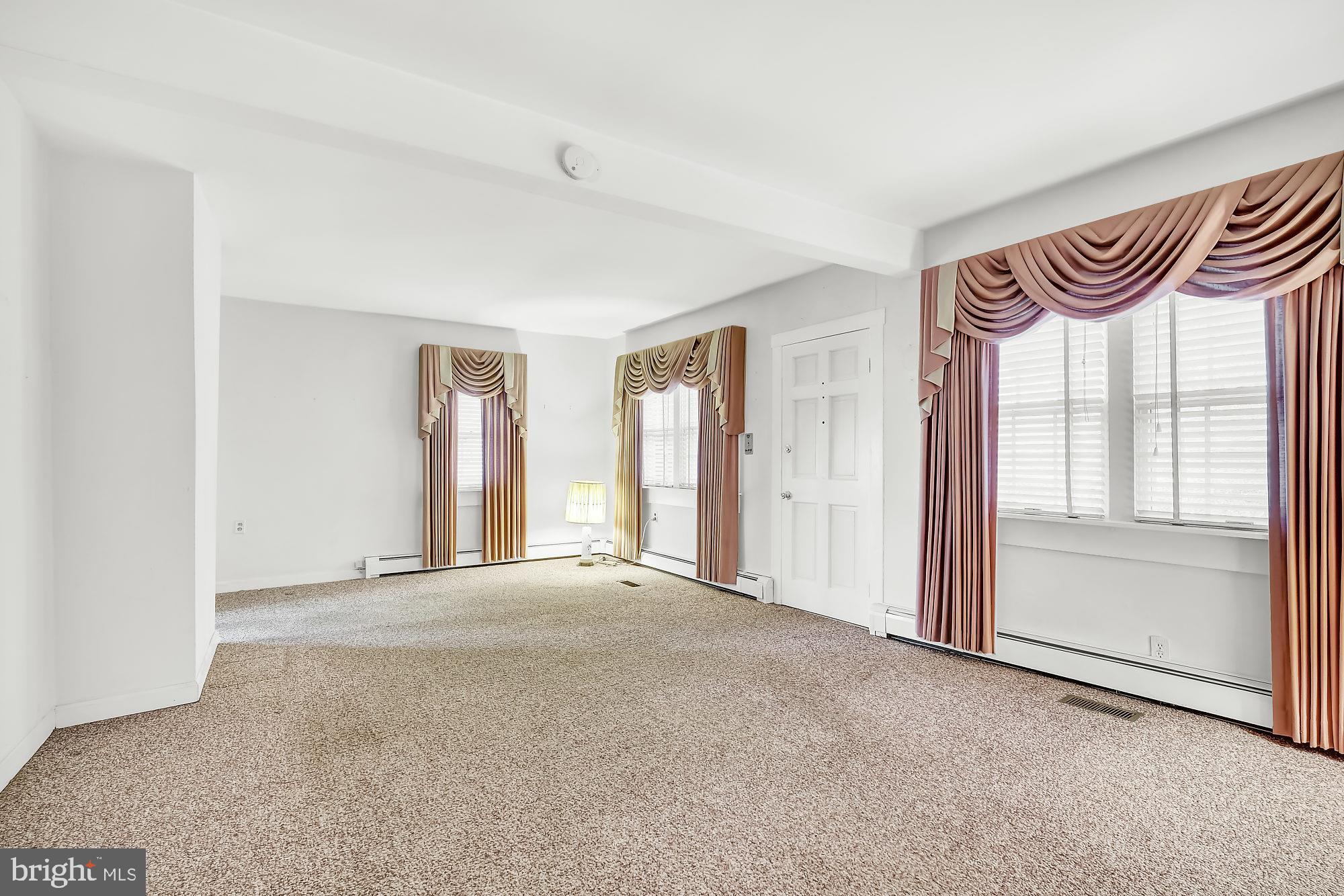7009 Edgemont Road Frederick, MD 21702 - Photo 4 of 25