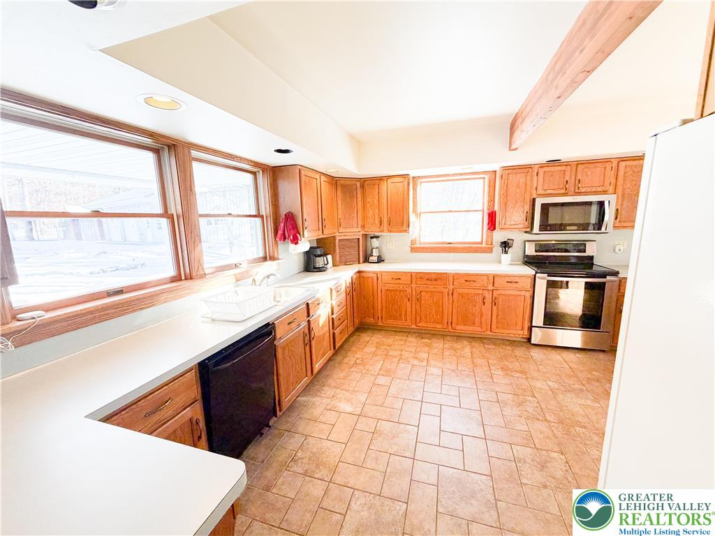 Undisclosed Address Lehighton, PA 18235 - Photo 14 of 33