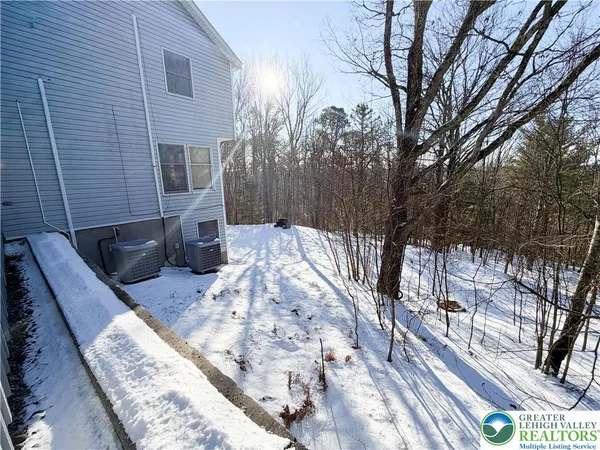 $2,700 | 1395 T437B, Lehighton, PA 18235