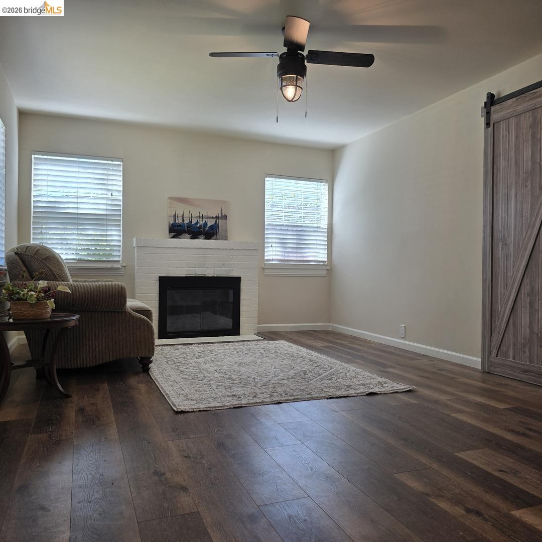 241 Humboldt Street San Rafael, CA 94901 - Photo 8 of 35