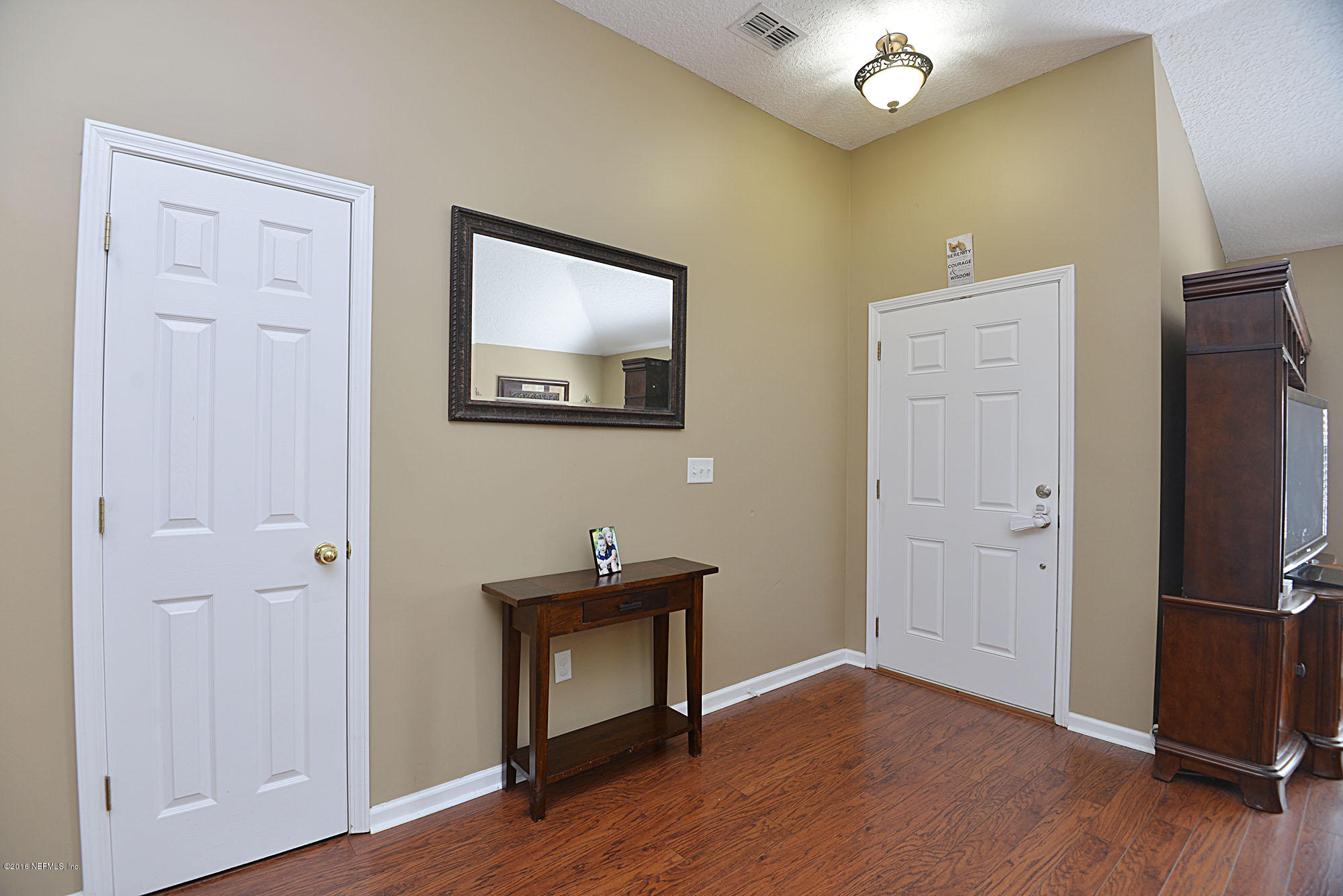 1226 Splendid Ravine Street St. Augustine, FL 32092 - Photo 3 of 38 3 - Entry - Foyer