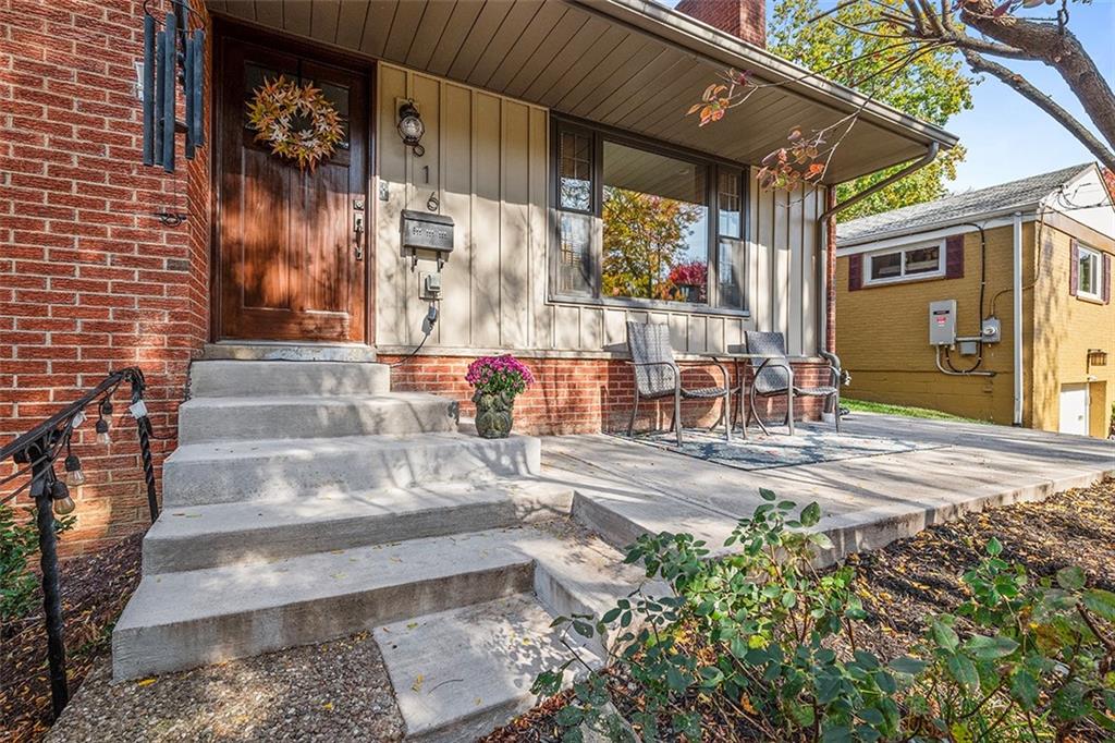 616 Scrubgrass Road Pittsburgh, PA 15243 - Photo 2 of 40 Gallery Image 2