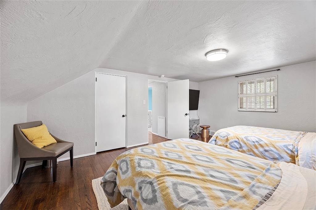 616 Scrubgrass Road Pittsburgh, PA 15243 - Photo 23 of 40 Gallery Image 23