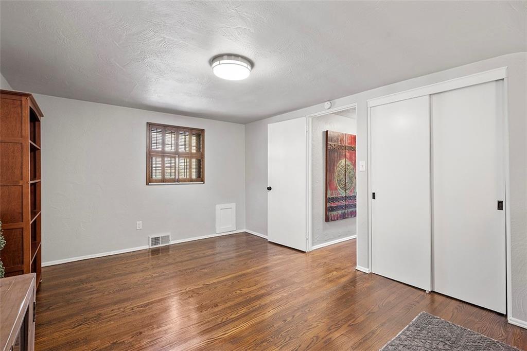 616 Scrubgrass Road Pittsburgh, PA 15243 - Photo 26 of 40 Gallery Image 26