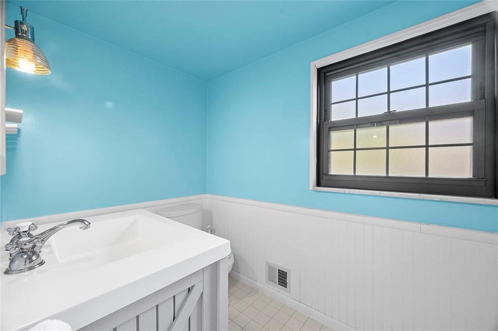616 Scrubgrass Road Pittsburgh, PA 15243 - Photo 27 of 40 Gallery Image 27
