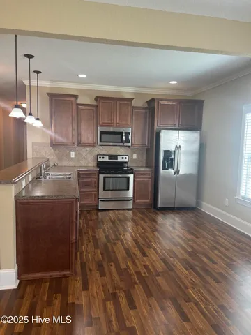 $1,675 | 1920 Leighton Drive, Unit A, Greenville, NC 27834