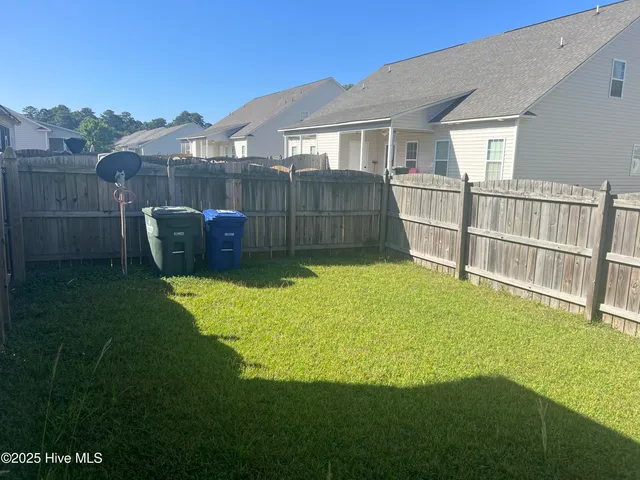 $1,675 | 1920 Leighton Drive, Unit A, Greenville, NC 27834