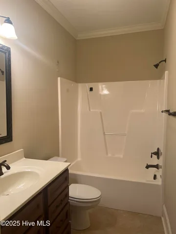 $1,675 | 1920 Leighton Drive, Unit A, Greenville, NC 27834