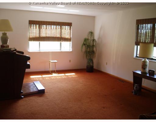 3812 Indian Creek Road Elkview, WV 25071 - Photo 8 of 8 Living Room.