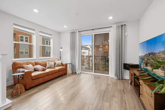 $1,299,888 | 581 Yale Way, San Jose, CA 95117