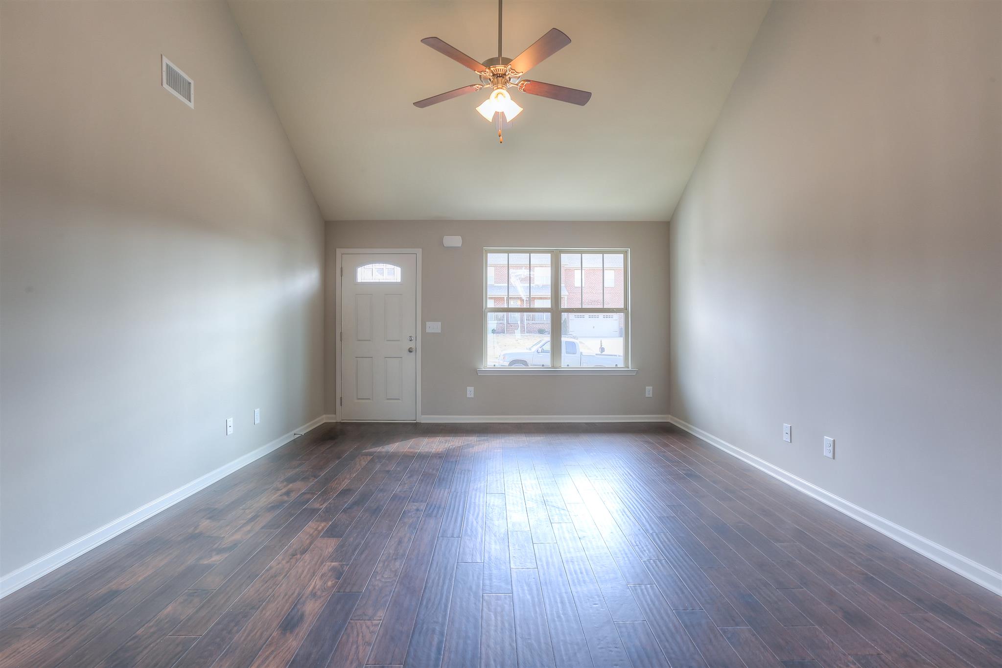 4022 Commons Drive Spring Hill, TN 37174 - Photo 5 of 20 Gallery Image 5