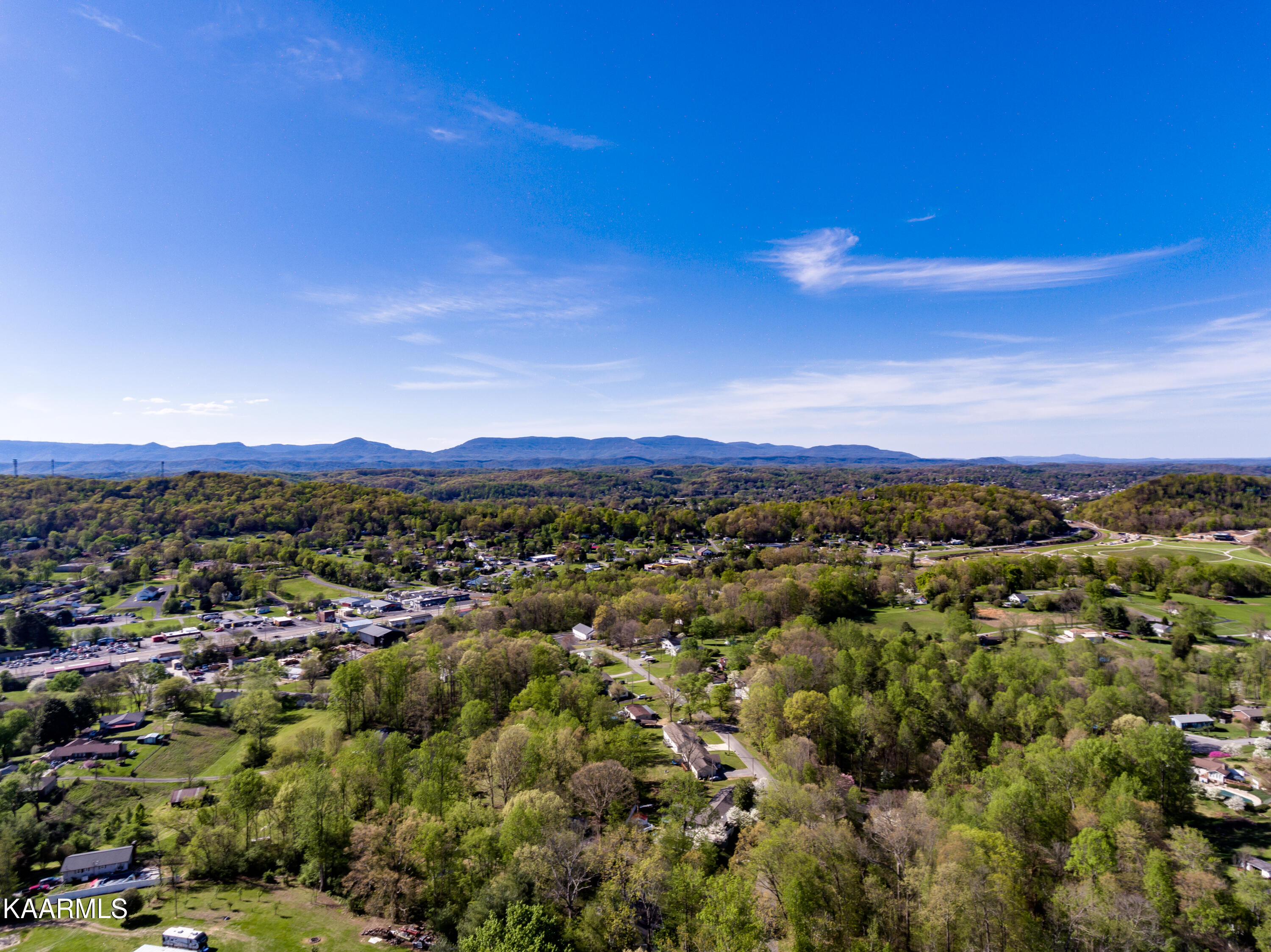 Lee Road Clinton, TN 37716 - Photo 13 of 16 025230410-4-318LeeRdClintonTN-SMALL
