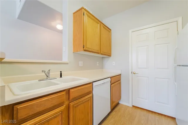 $249,999 | 7123 South Durango Drive, Unit 204, Las Vegas, NV 89113