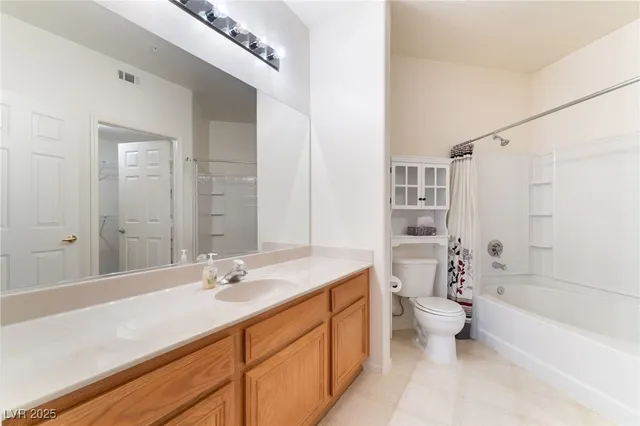 $249,999 | 7123 South Durango Drive, Unit 204, Las Vegas, NV 89113