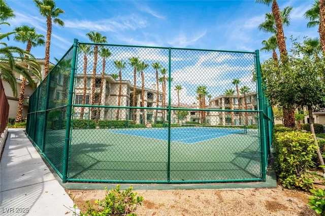 $249,999 | 7123 South Durango Drive, Unit 204, Las Vegas, NV 89113