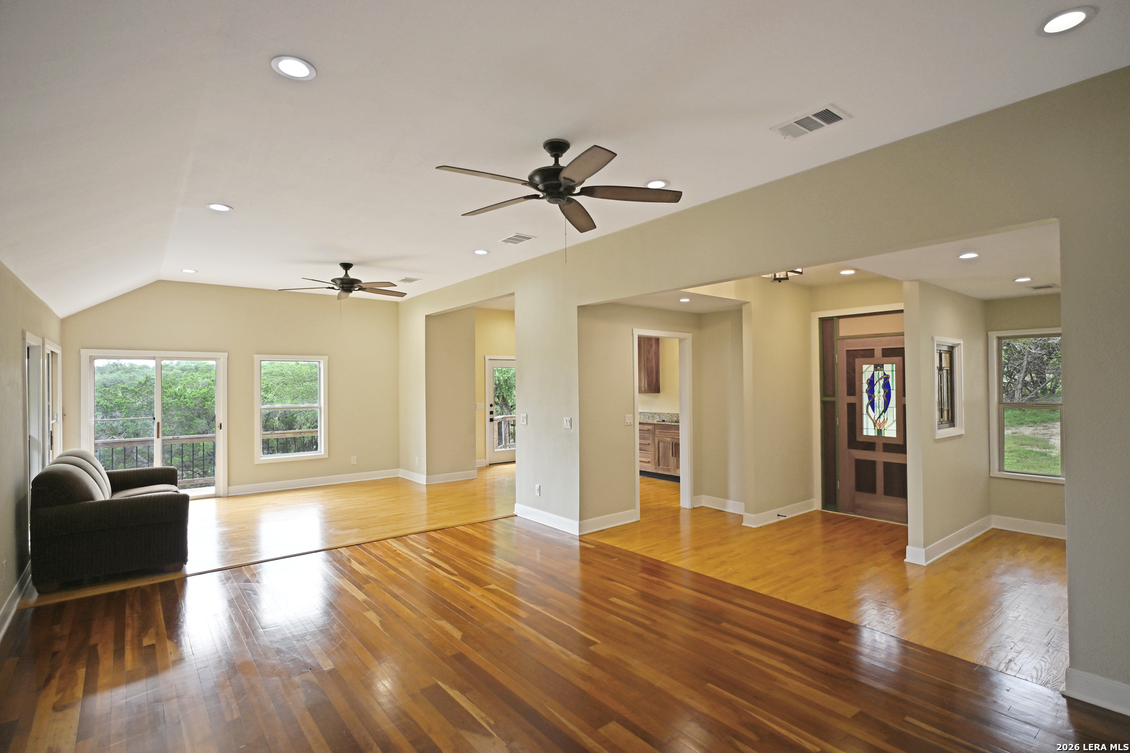 41 Sun Valley Drive Spring Branch, TX 78070 - Photo 6 of 42