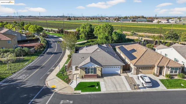 $749,888 | 605 Mystic Court, Discovery Bay, CA 94505