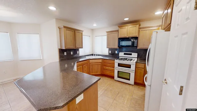 $389,900 | 1960 Waterford, Casper, WY 82609