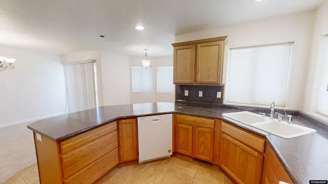 $389,900 | 1960 Waterford, Casper, WY 82609