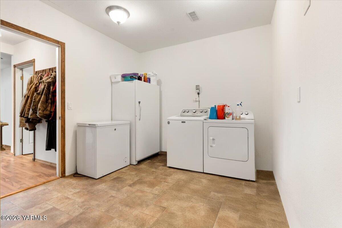 168802 West Johnson Road Prosser, WA 99350 - Photo 11 of 47 12-DSC0664