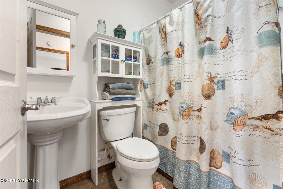 168802 West Johnson Road Prosser, WA 99350 - Photo 13 of 47 23-DSC0679