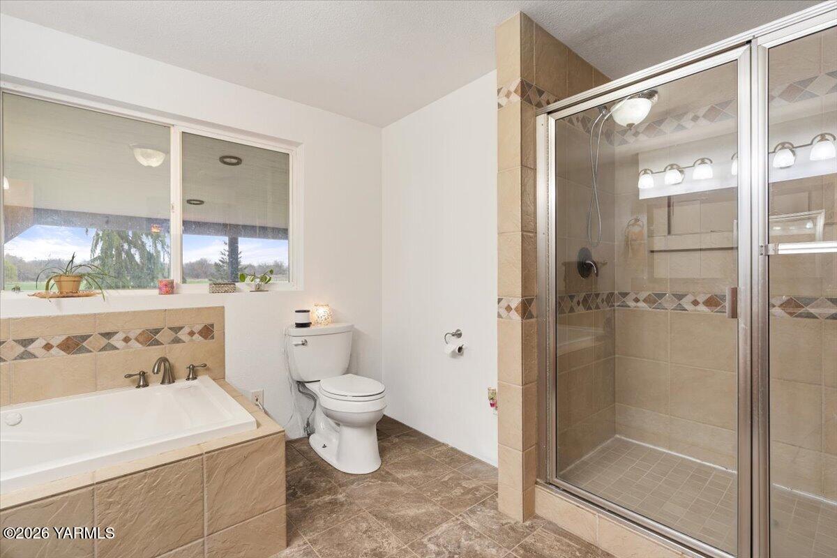168802 West Johnson Road Prosser, WA 99350 - Photo 25 of 47 28-DSC0789