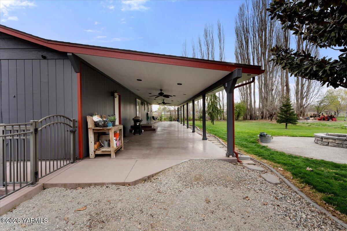 168802 West Johnson Road Prosser, WA 99350 - Photo 27 of 47 41-DSC0864