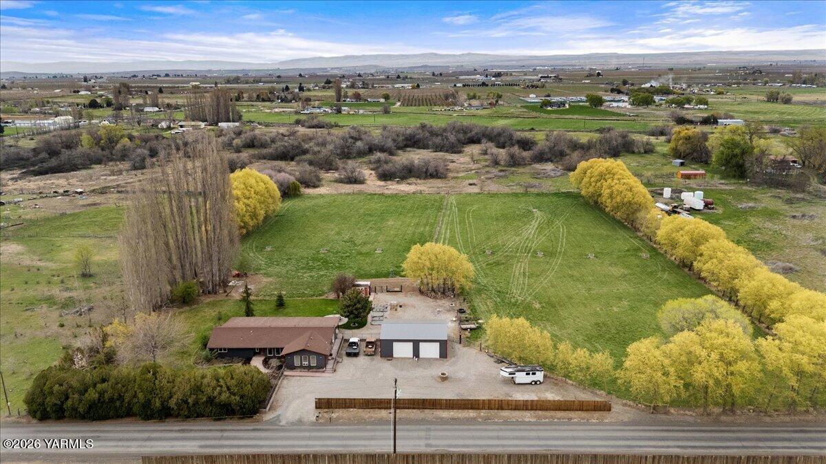 168802 West Johnson Road Prosser, WA 99350 - Photo 39 of 47 44-DJI_20260331174616_0636_D