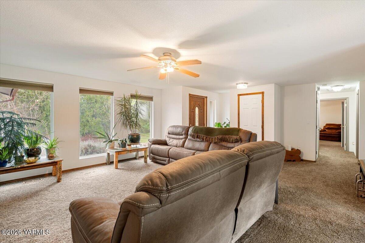 168802 West Johnson Road Prosser, WA 99350 - Photo 5 of 47 05-DSC0715