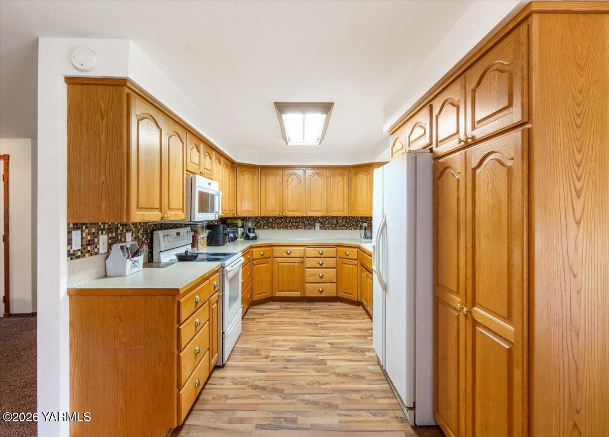 168802 West Johnson Road Prosser, WA 99350 - Photo 9 of 47 10-DSC0695