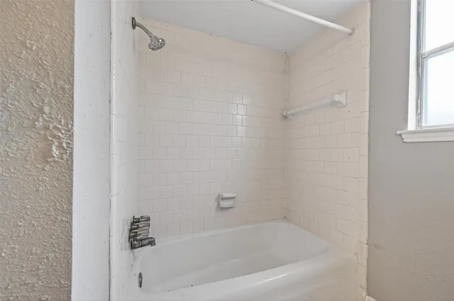 $1,850 | 5414 Spanish Oak Drive, Houston, TX 77066