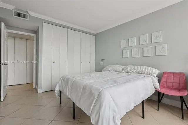 $320,000 | 7441 Wayne Avenue, Unit 2B, Miami Beach, FL 33141