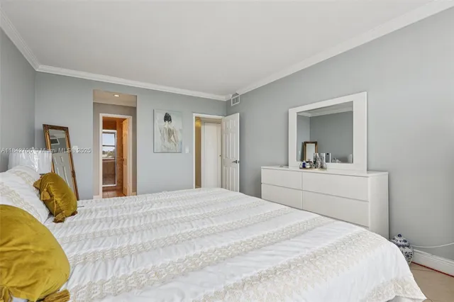 $320,000 | 7441 Wayne Avenue, Unit 2B, Miami Beach, FL 33141