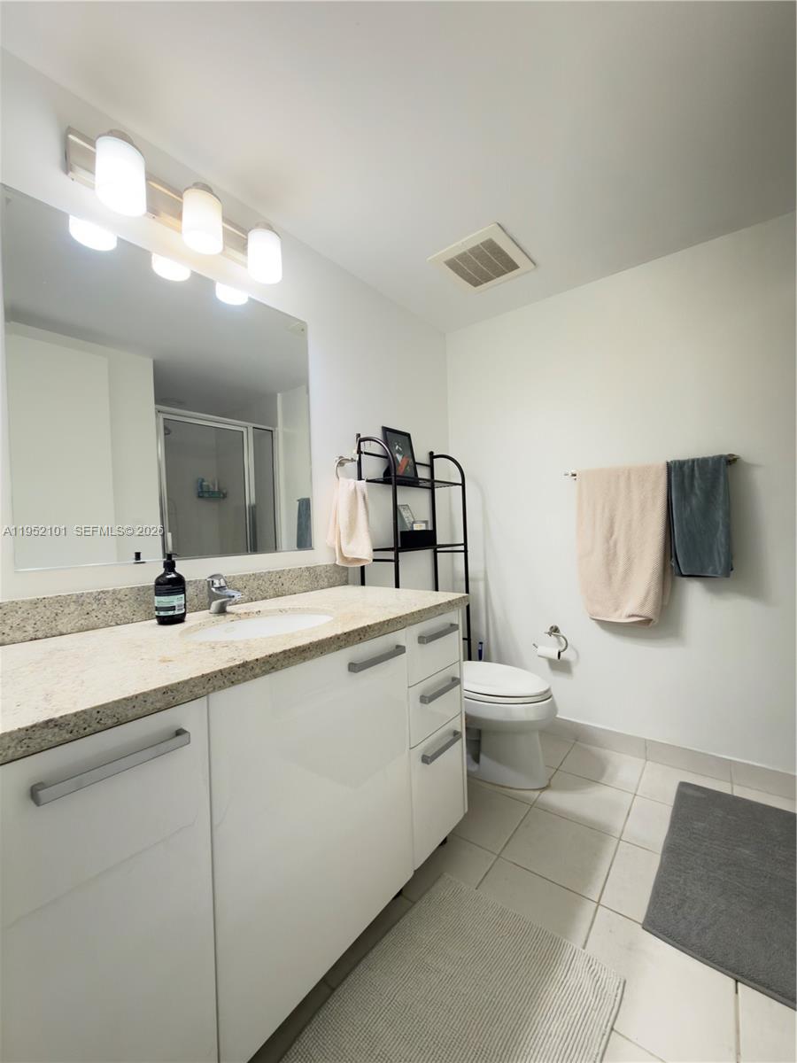 185 Southwest 7th Street, Unit 2711 Miami, FL 33130 - Photo 12 of 19
