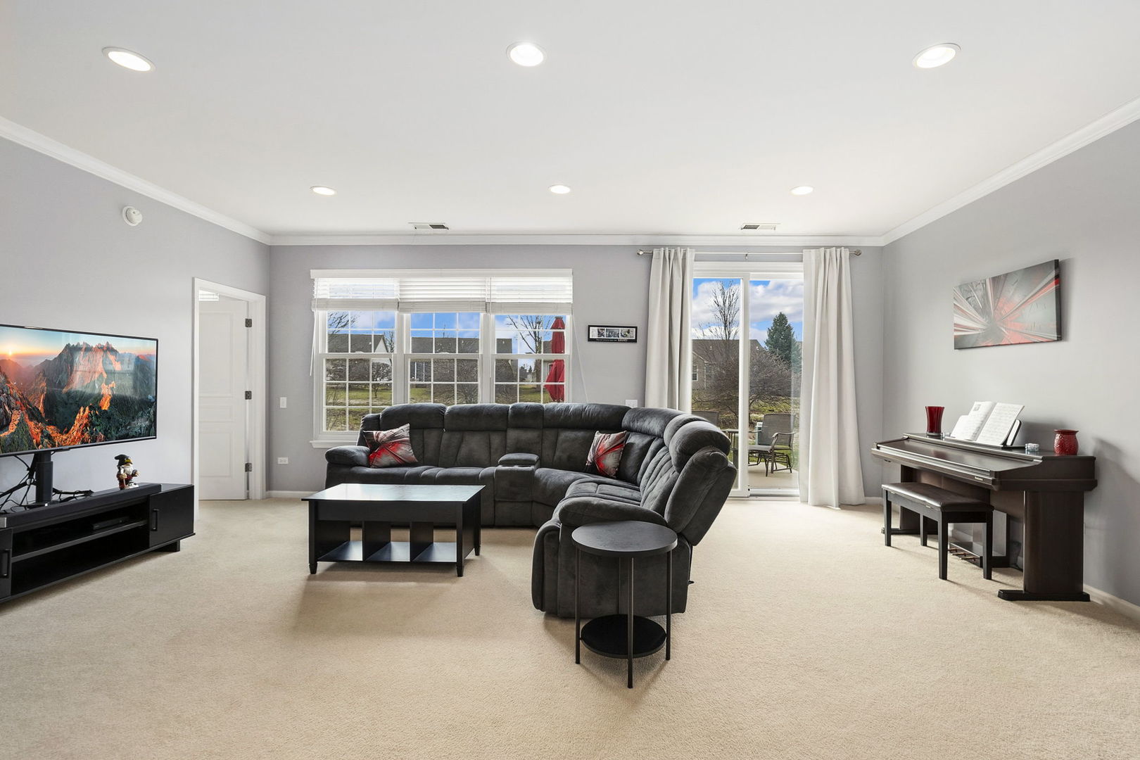 2497 Rolling Ridge Elgin, IL 60124 - Photo 7 of 28